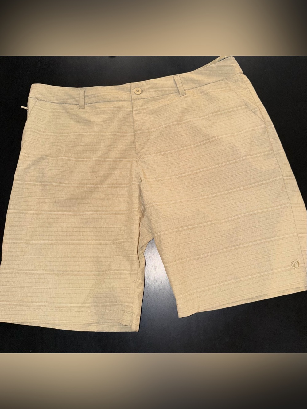 Hang Ten Men's Light Beige Flat Front Shorts